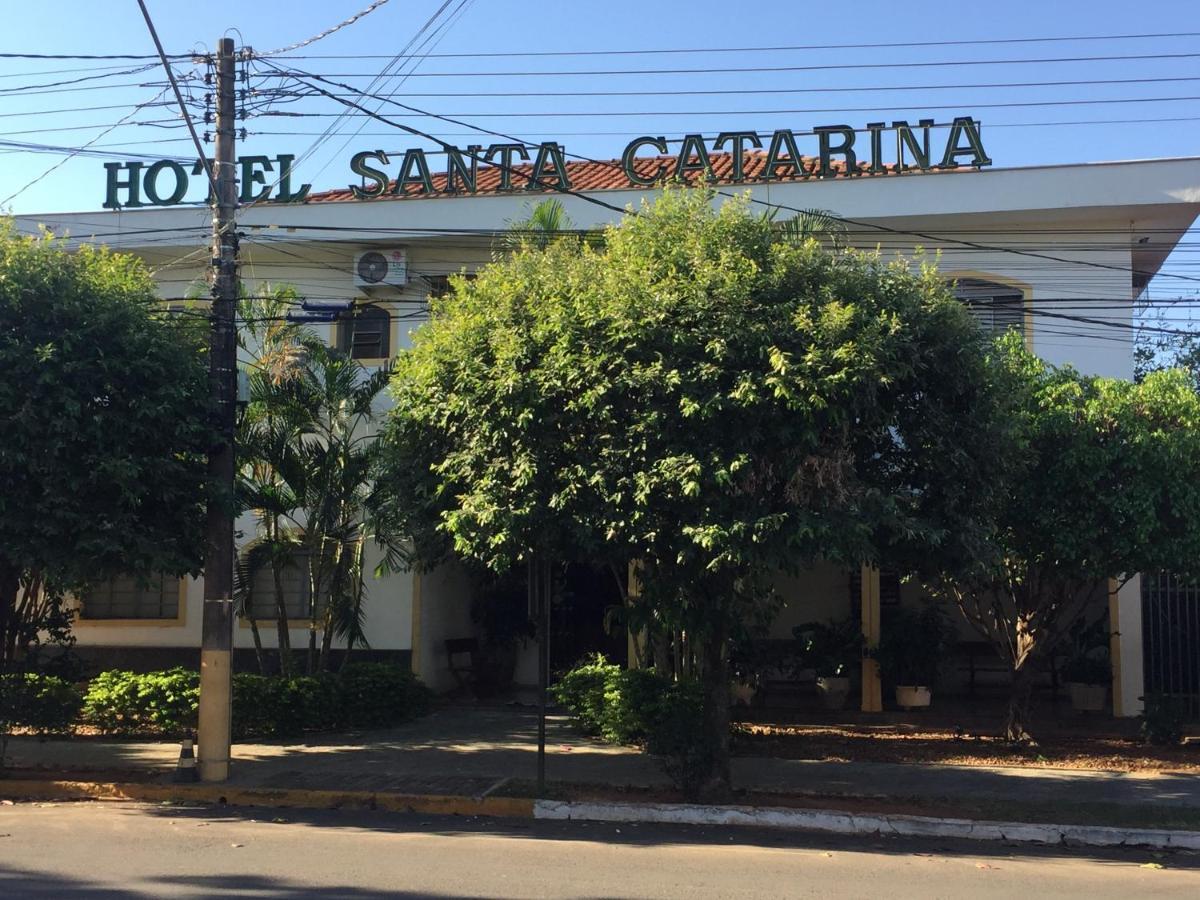 Hotel Santa Catarina Трес-Лагоас Экстерьер фото